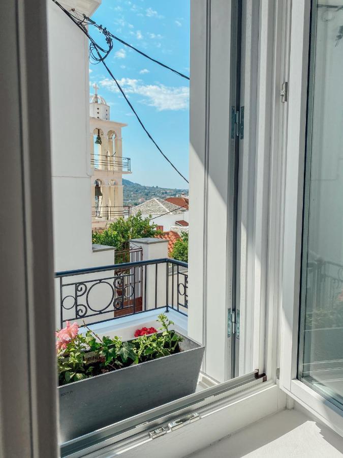 Evagelias Suite Skopelos Town Exterior photo