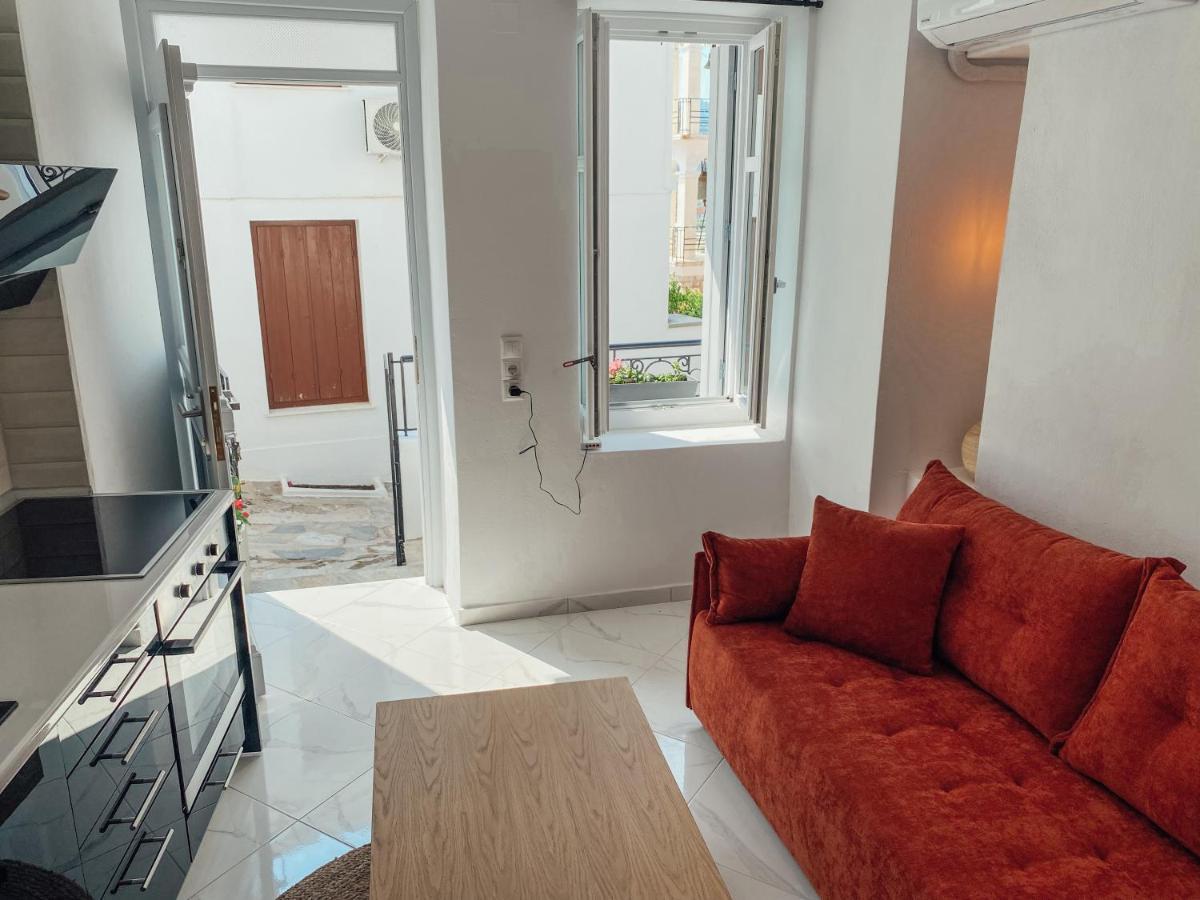 Evagelias Suite Skopelos Town Exterior photo
